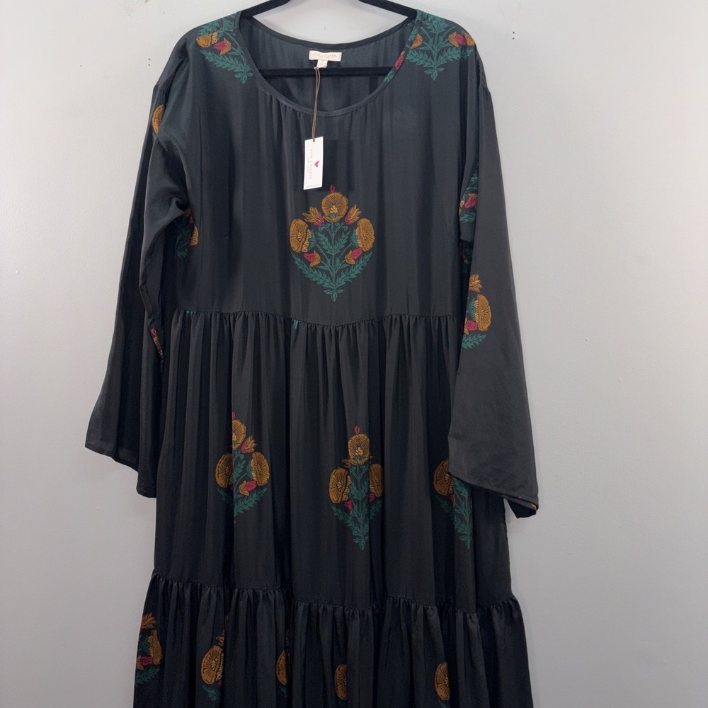 NWT Pink Chicken Women Large Maisonette Silk Kelly Tiered Black Dress Bellflower - Picture 2 of 9